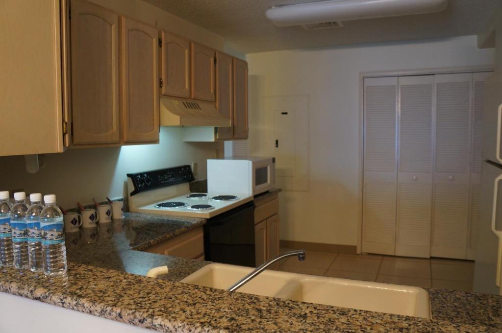 Aquarius Beach Tower Susupe Exterior foto